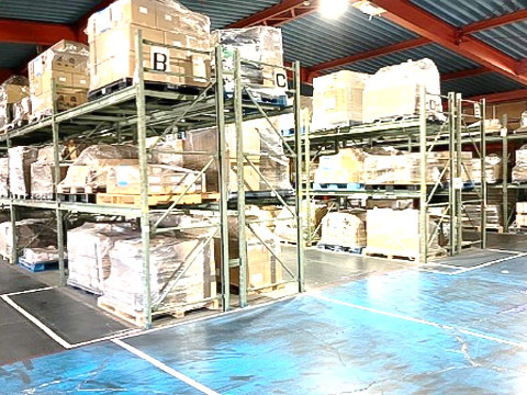 金澤運輸株式会社　入間営業所